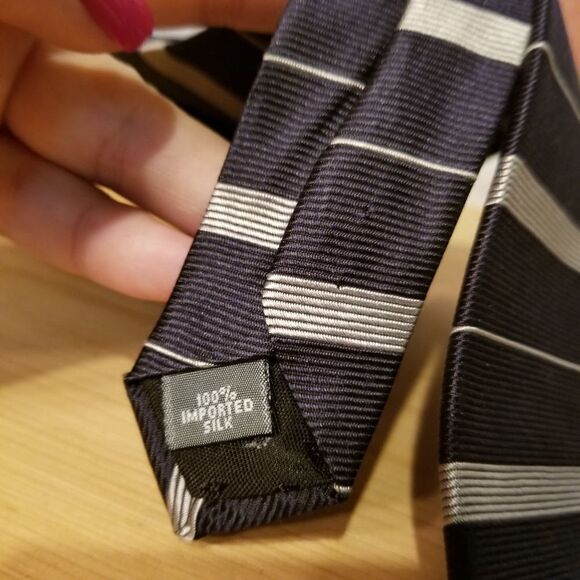 Halston Men's Silk Neck Tie Navy Silver - Picture 4 of 6
